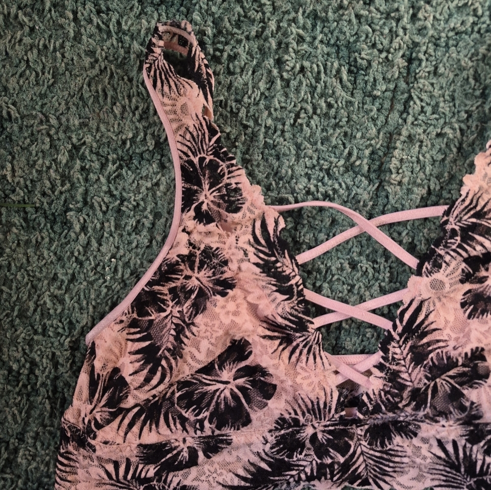 Pink Victoria's Secret Floral Lace Bralette Pink Tropical Large - Picture 2 of 13